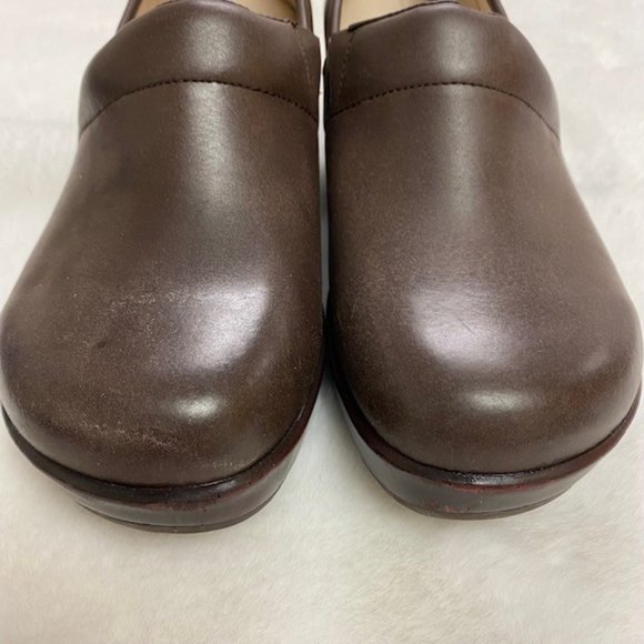 LIKE NEW JBU by Jambu CORDOBA Brown Clogs, size 10M - Picture 3 of 13
